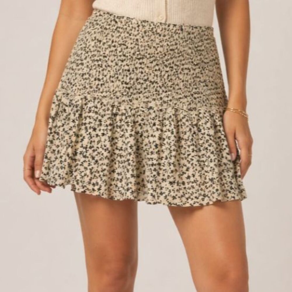 Japna Smocked Floral Mini Skirt Size Medium